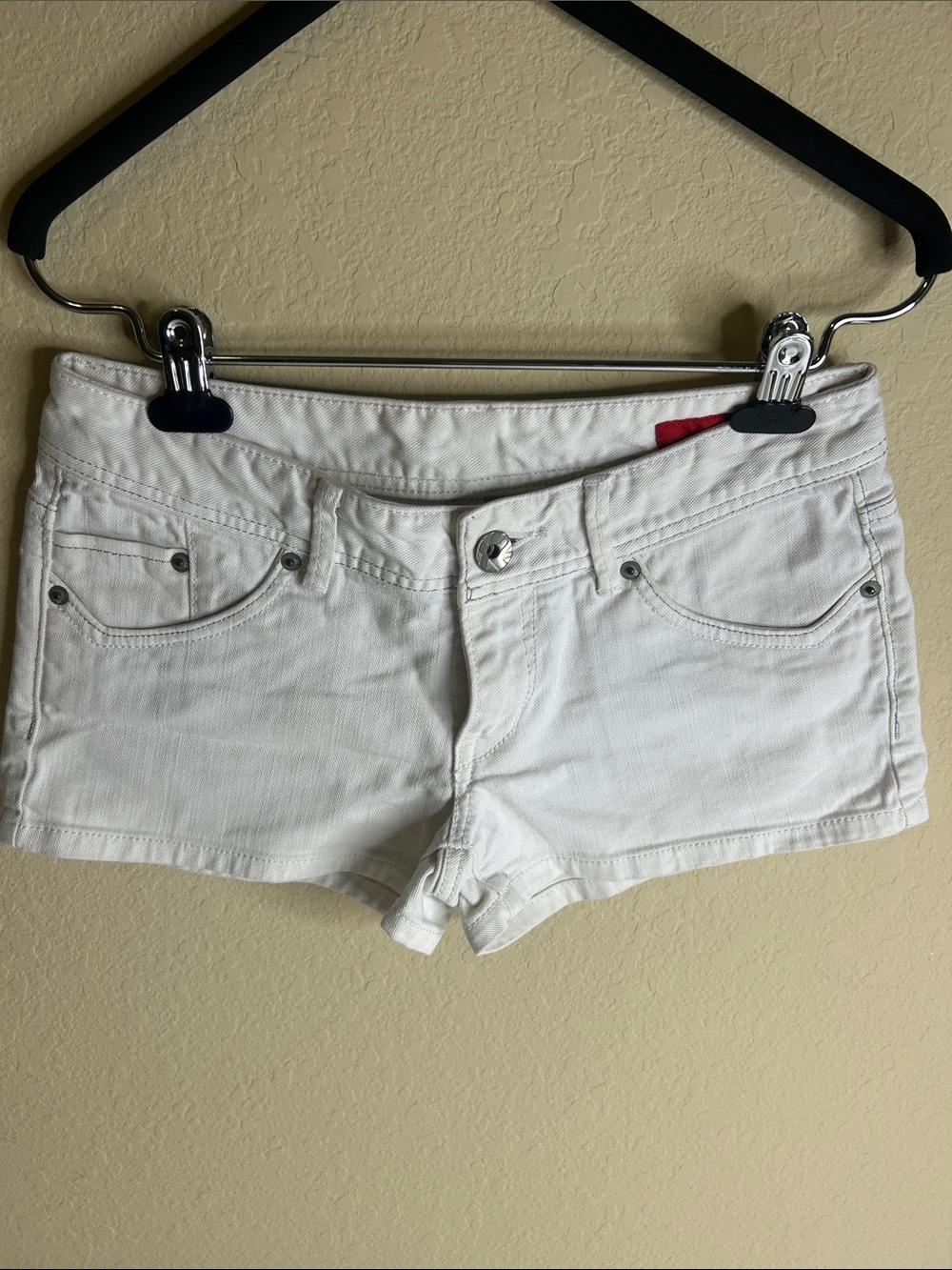 X2 Washing White Women's Denim Shorts
Size 4